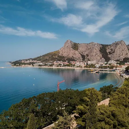 Antonija * Omiš